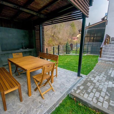 Vila Time Buşteni Exteriör bild
